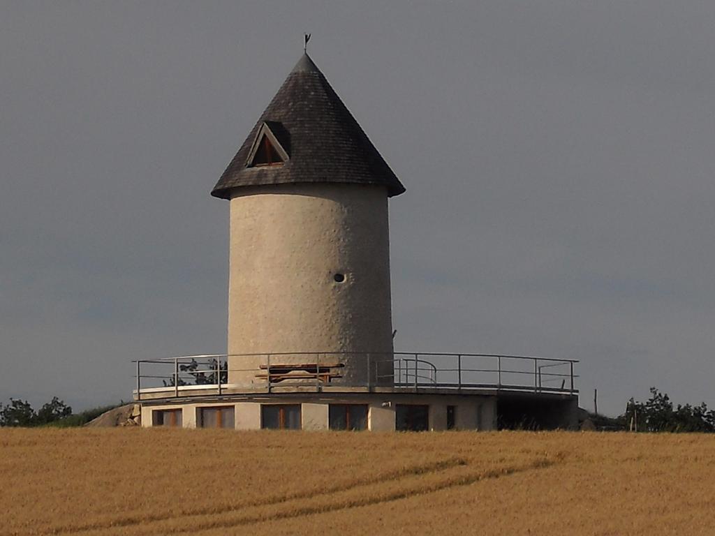 Гостевой дом Moulin De Chez Renaud Sousmoulins Экстерьер фото